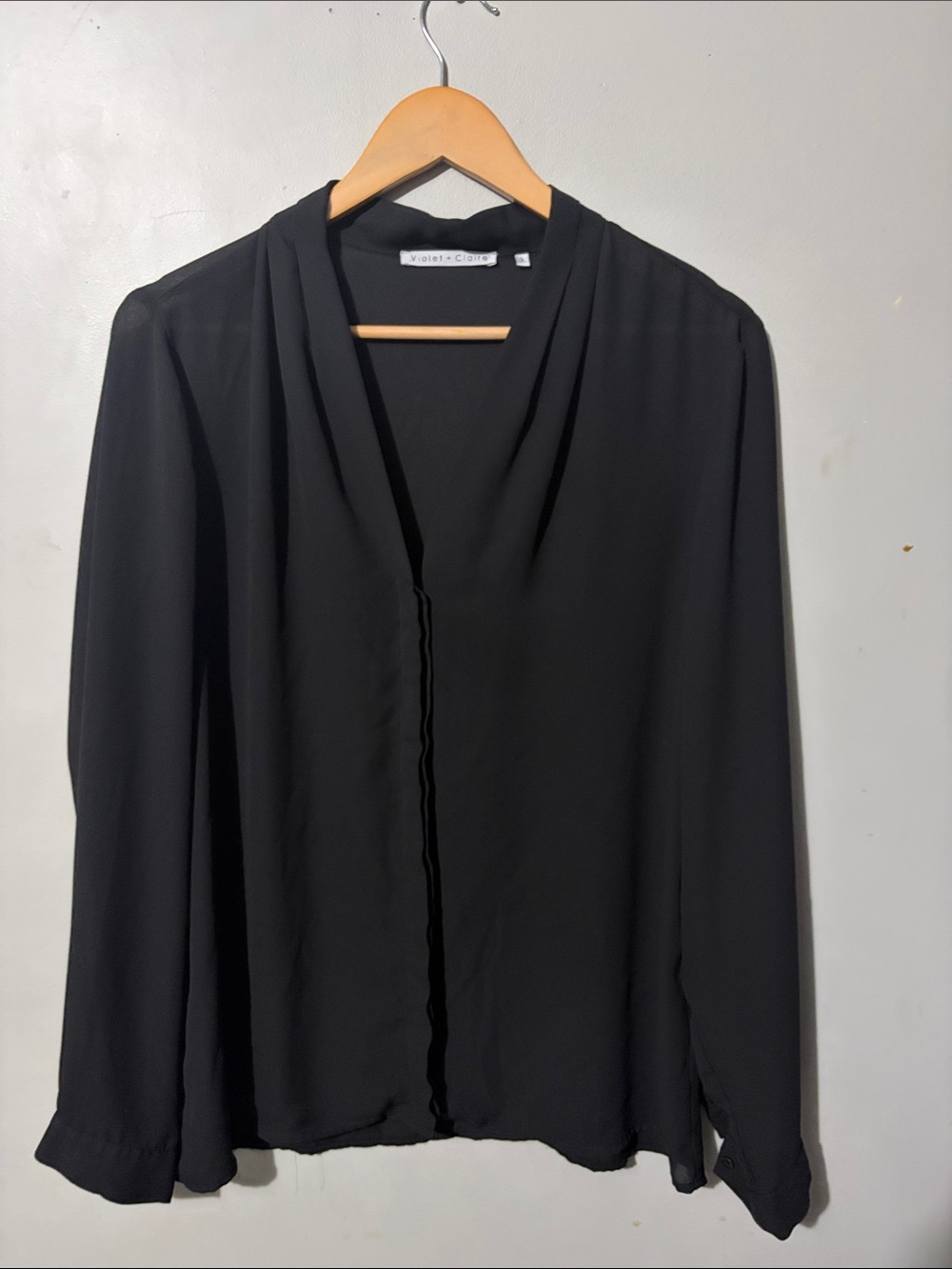 Violet & Claire Black Blouse